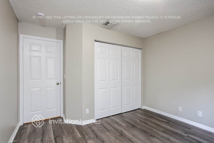 Building Photo - 1041 Fosters Mill Rd