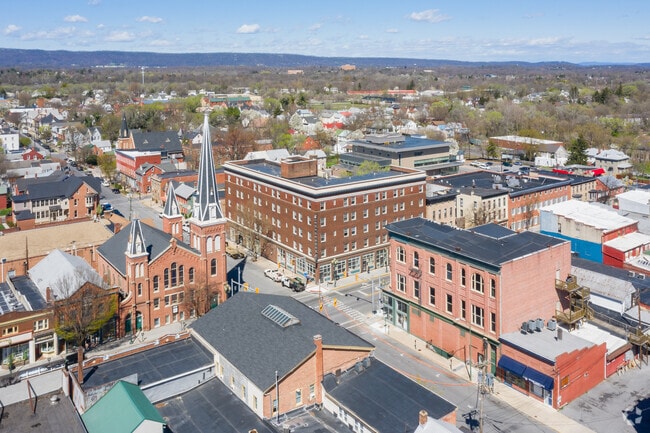 200 N Queen St - Contextl - The Shenandoah