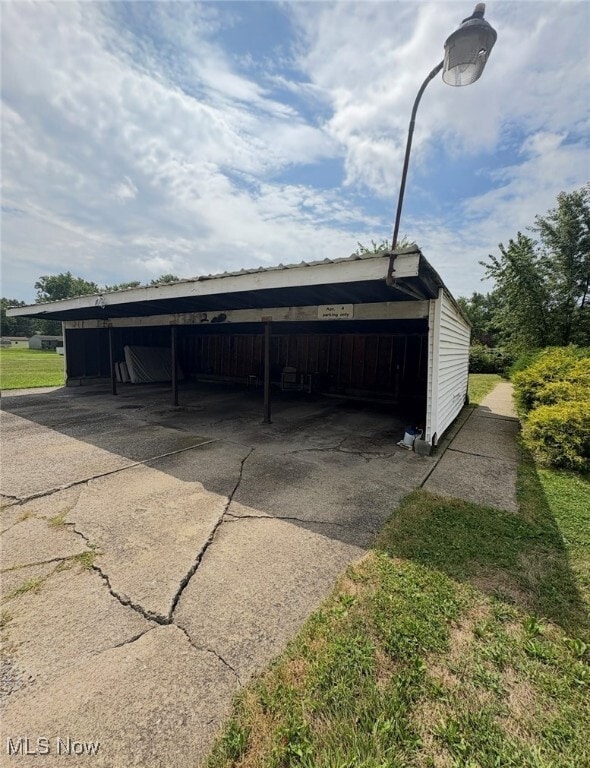 Building Photo - 525 North Rd