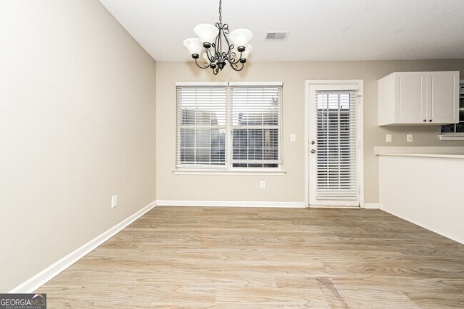 Building Photo - 133 Watercress Ct