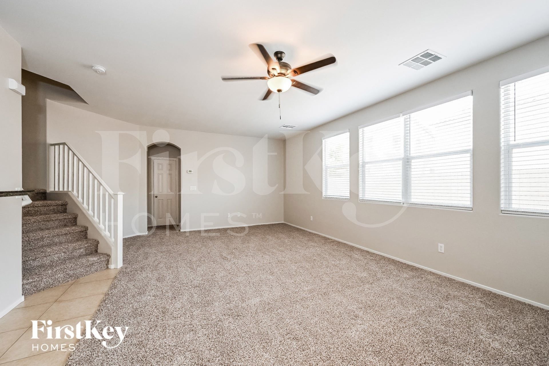 Building Photo - 7278 Clear Range Ave