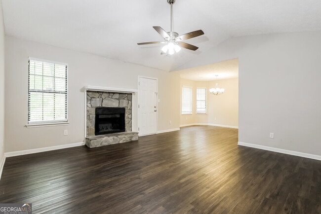 Building Photo - 10319 Briarbay Loop