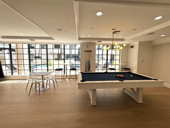 Building Photo - 233 S Federal Hwy