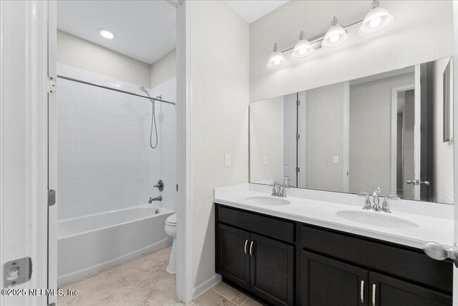 Building Photo - 154 Palisade Dr