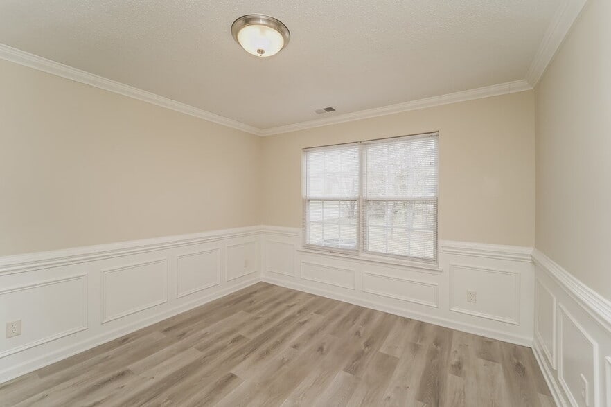 Building Photo - 12001 Chantress Ln