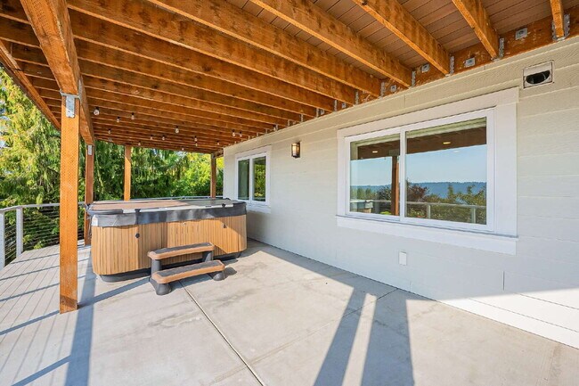 Building Photo - Captivating Rental Home perched above the ...