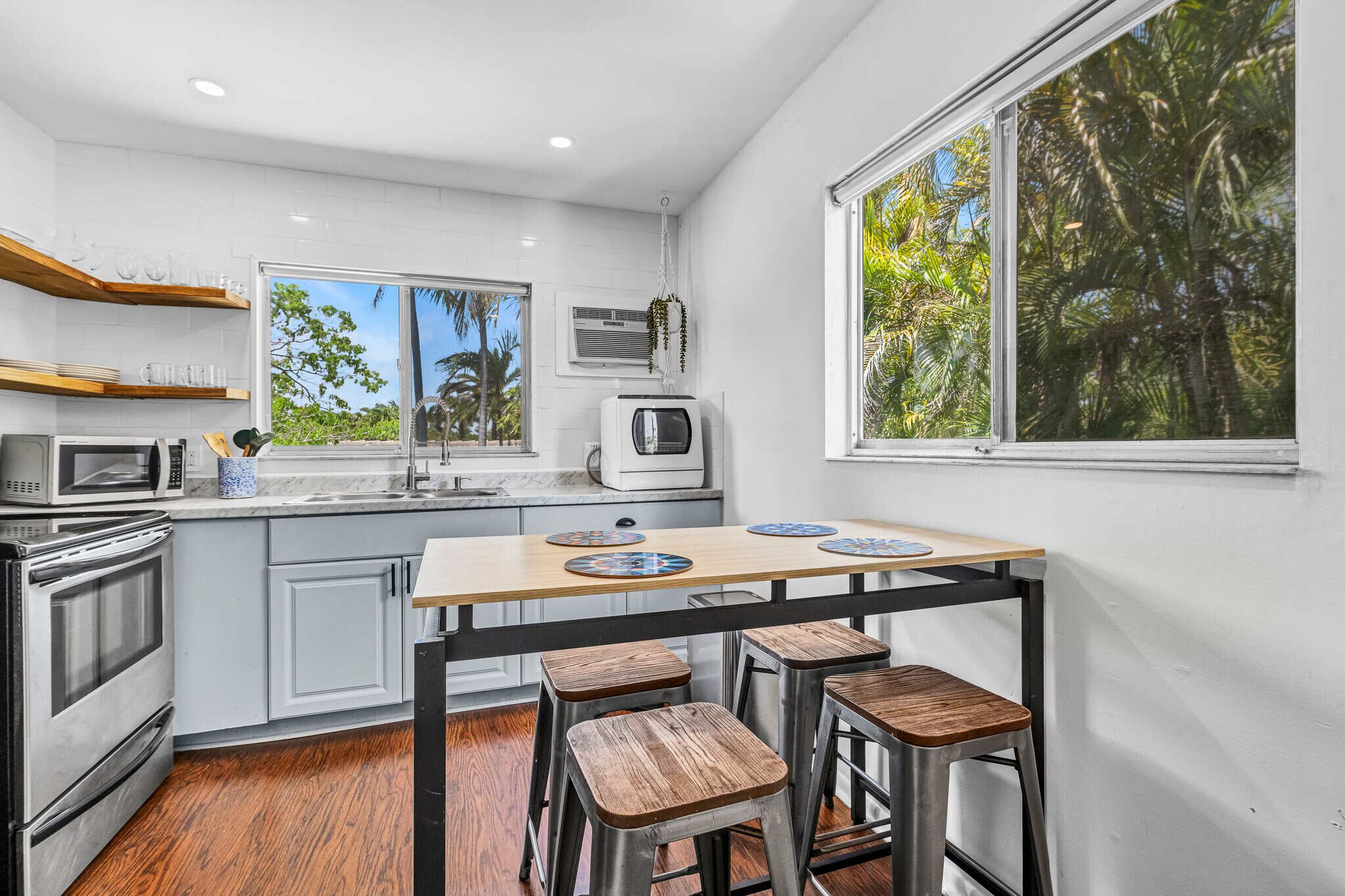 Kitchen - 3509 NE 20th Ave