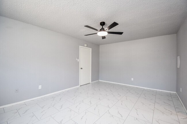 Building Photo - 23515 Briarcreek Blvd