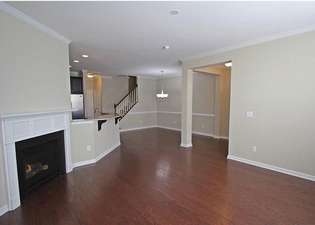 Building Photo - 1404 Alemany St