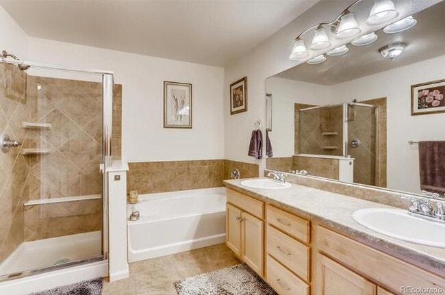 Building Photo - 121 McGregor Cir