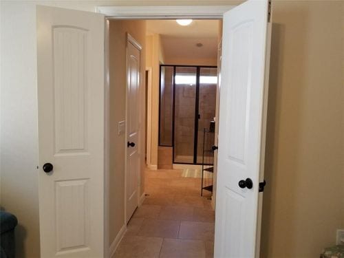 Building Photo - 2425 Muzzie Ln