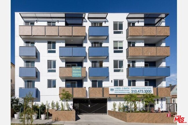 Building Photo - 4909 Rosewood Ave