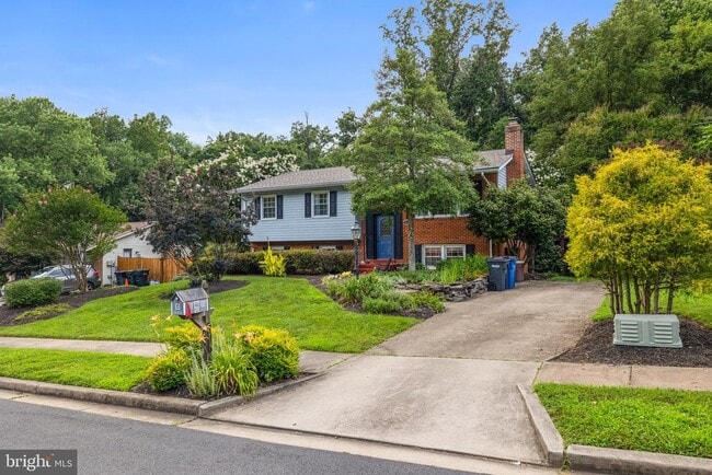 Primary Photo - 12608 Yardarm Pl