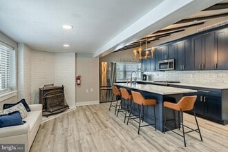 Building Photo - 5708 Park Blvd