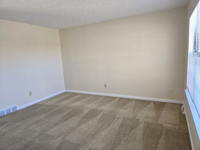 Building Photo - Belleau Woods Ranch Home  251222