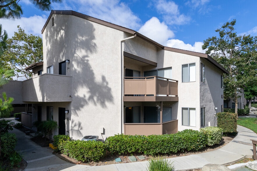 Building Photo - Mountain View Apartment Homes