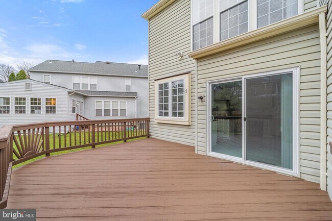 Building Photo - 2487 Sycamore Lakes Cove