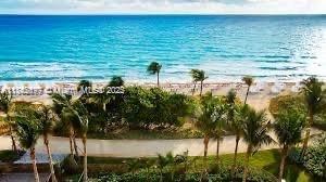 Building Photo - 10185 Collins Ave
