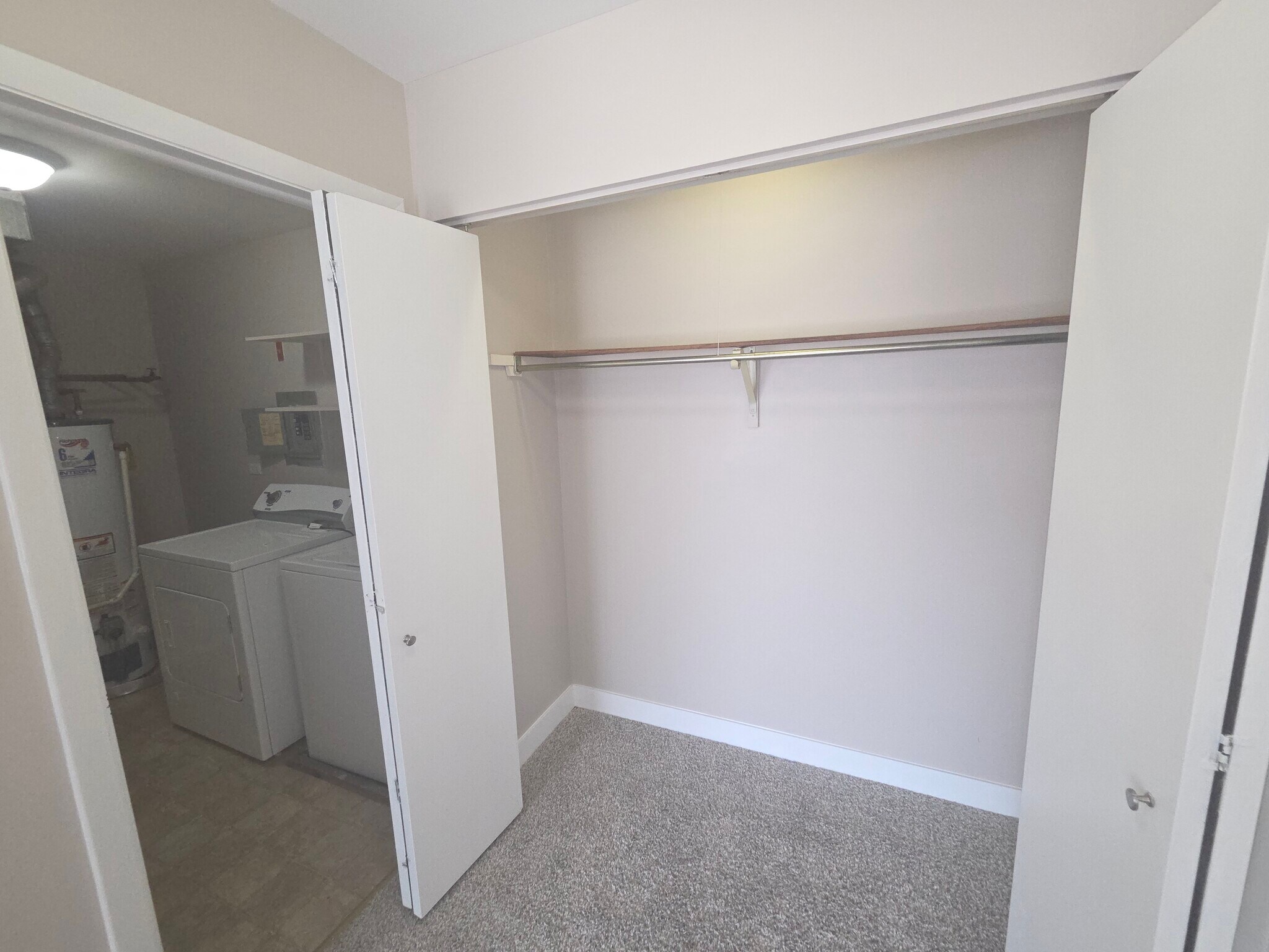 Building Photo - 299 Pembridge Ln