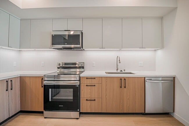 Building Photo - Welcome to the Gramercy