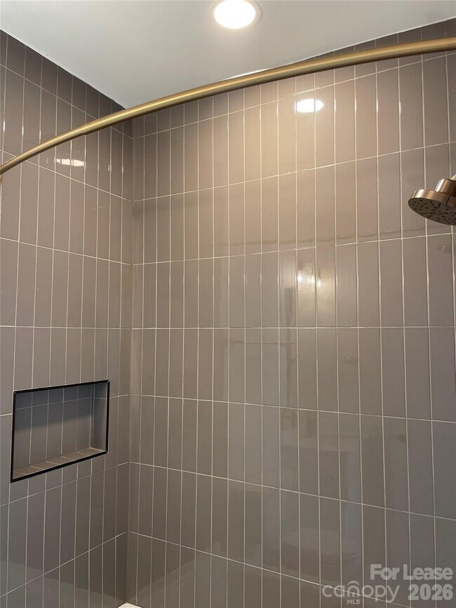 Building Photo - 3011 Casting St