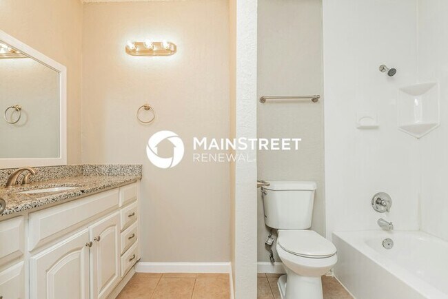 Building Photo - 3 Bedroom Pet-Friendly Home in Mesquite, TX with Main Street Renewal