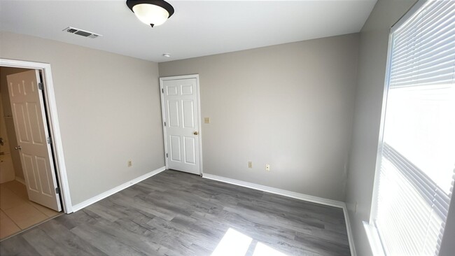 Building Photo - 30 1/2 Street- 4414