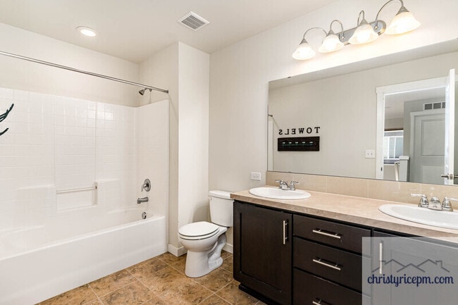 Building Photo - 24220 SE 258th Way