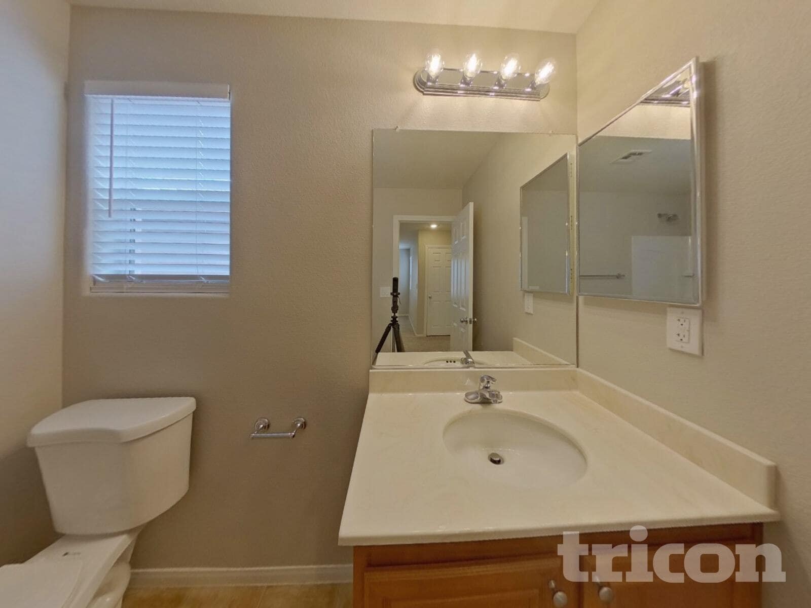 Building Photo - 9358 Shawnee Mission Ave