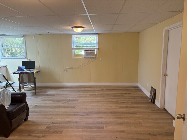 Building Photo - 675 W 1800 N
