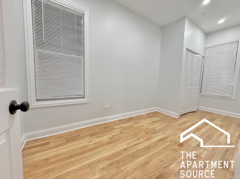 Building Photo - 1846 W 18th St