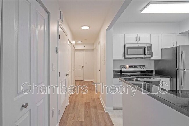 Building Photo - 601 Pennsylvania Ave NW