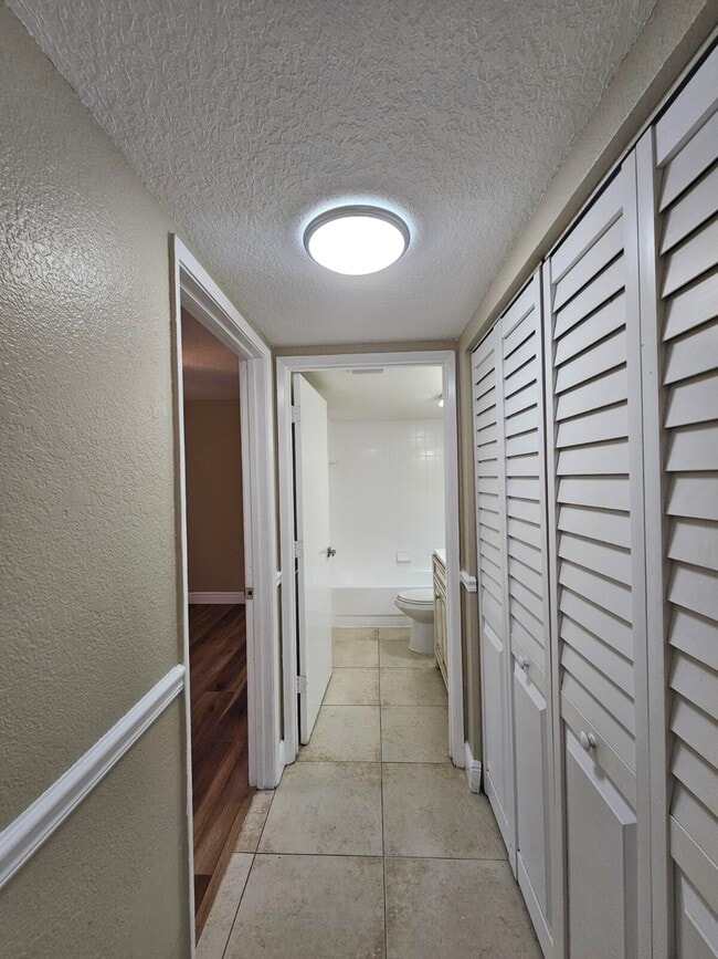 Building Photo - 1541 Windorah Way