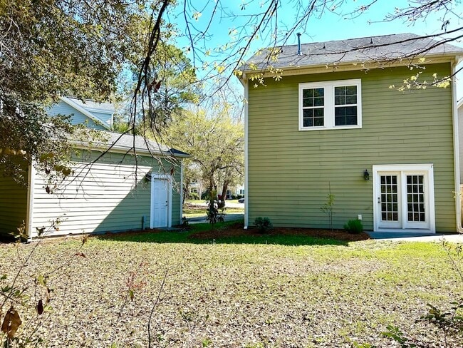 Building Photo - 2911 Maybry Dr