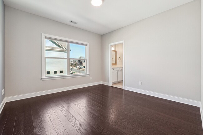 Building Photo - 4440 Croftshire Pl