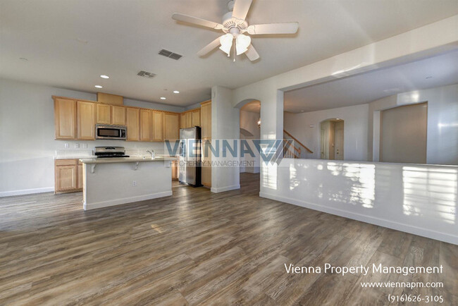 Building Photo - 1003 Ferry Cir