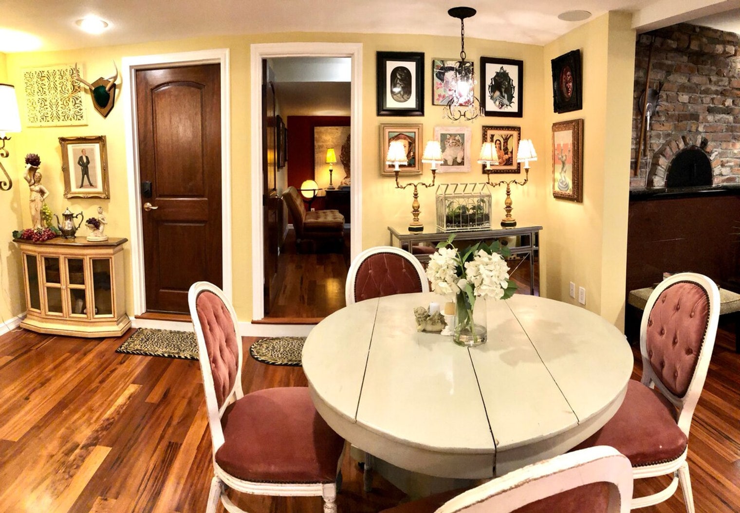 Building Photo - 4030 Beach Dr SW