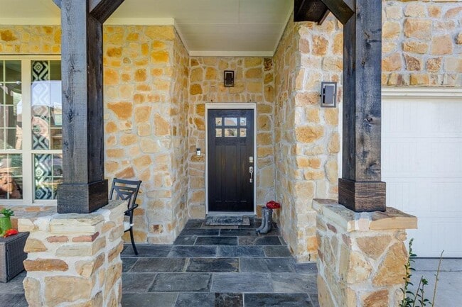 Building Photo - 2312 Dolan Springs Ln