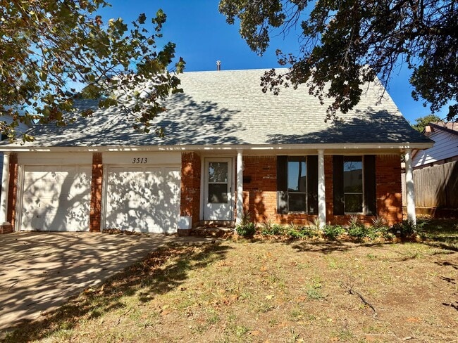 Building Photo - Three bedroom home in Del City