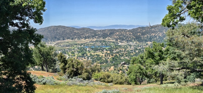 Building Photo - Spacious & Modern 5-Bedroom Retreat in Teh...