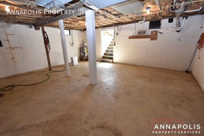 Building Photo - 3043 Riva Rd