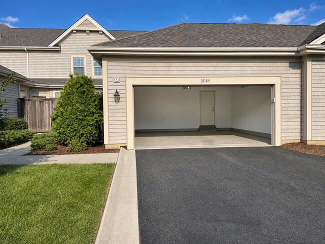 Building Photo - 2018 Shermer Rd