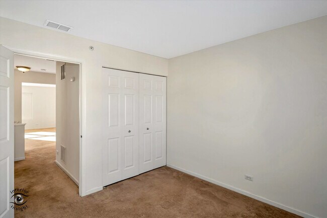 Building Photo - 201 Barrett Dr