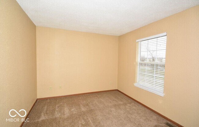 Building Photo - 10325 Liverpool Way