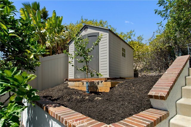 Building Photo - 27301 Via Avila