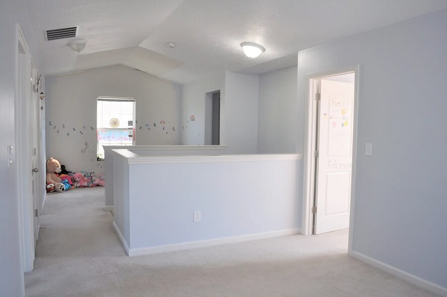 Building Photo - 3350 Shadow Creek Blvd