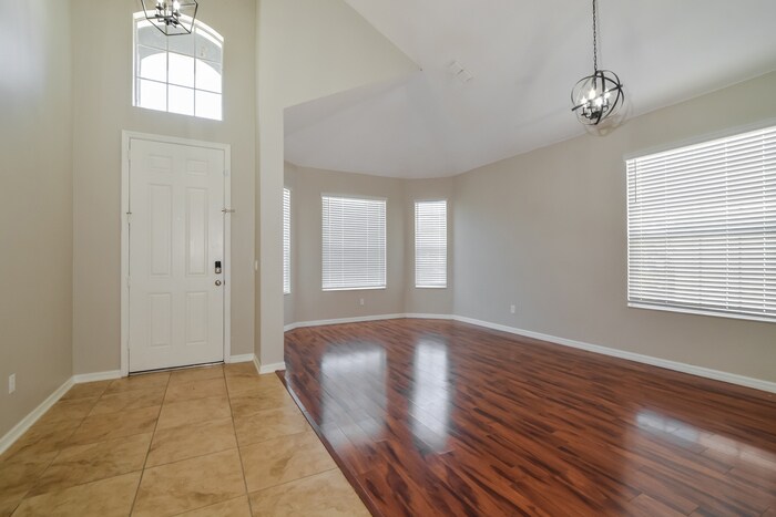 Building Photo - 3079 Zander Dr