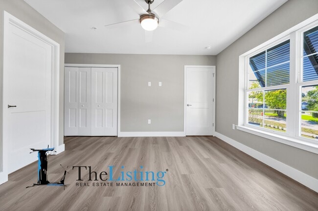 Building Photo - 39 SE 15th Terrace