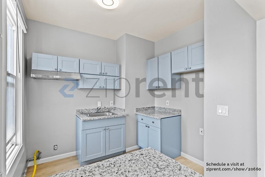 Building Photo - 680 14th St