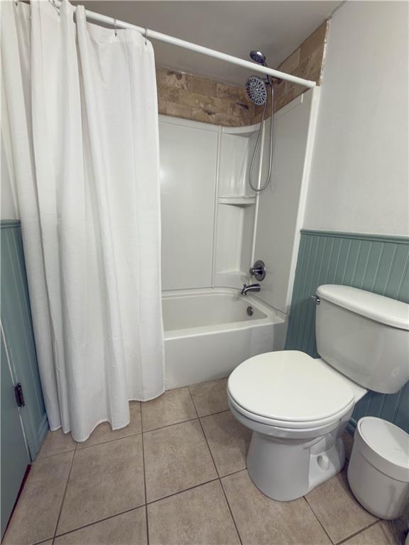 Building Photo - 2713 W Fir St